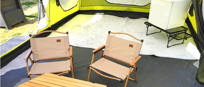 奈良富雄中町の芝スペースでバーベキュー